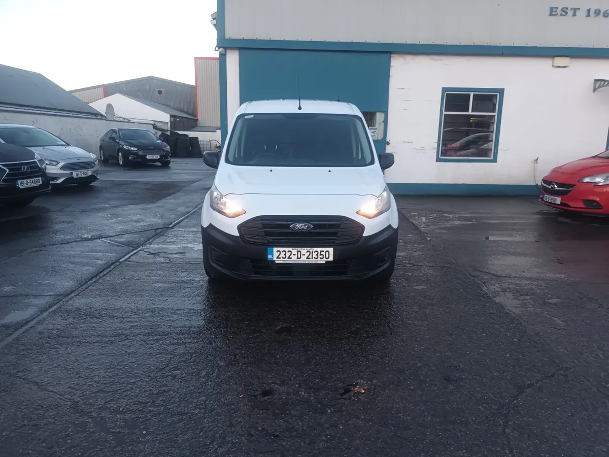 2023 Ford Transit Connect LWB**Air Con**3 Seater** - Image 3