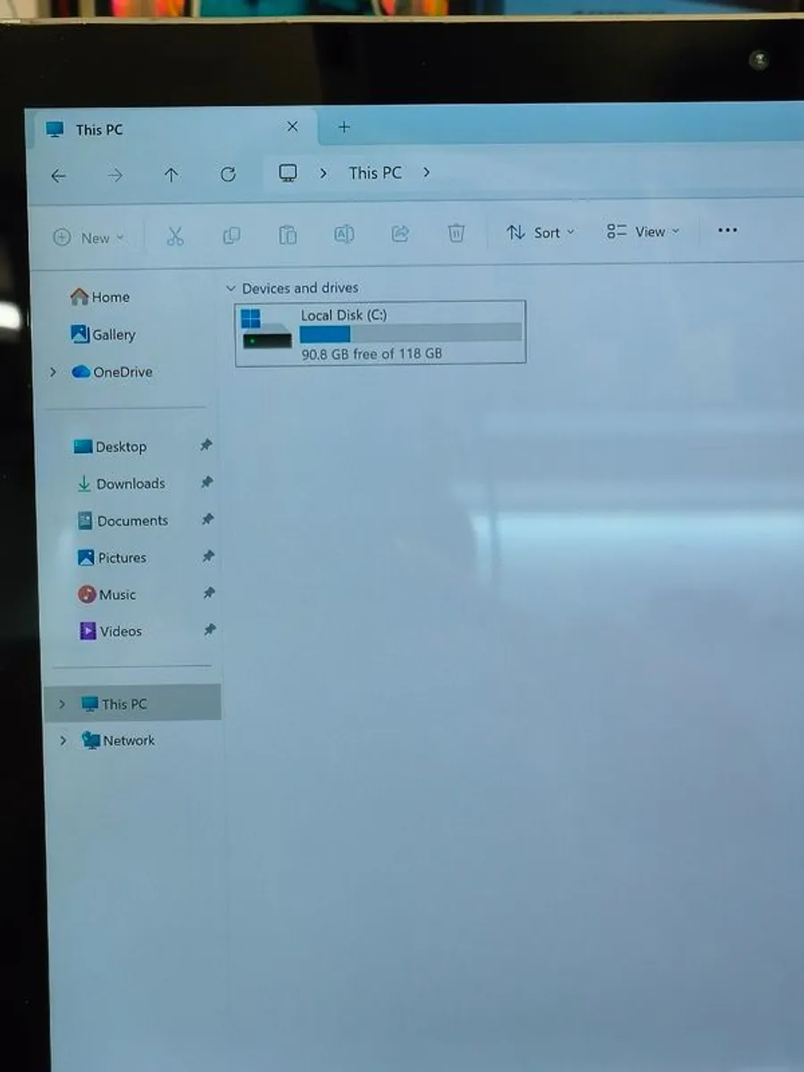Microsoft Surface Pro 4 1724 Intel i5-6300U 4GB RAM 128GB SSD Windows 11 Pro 12.3" - Image 3