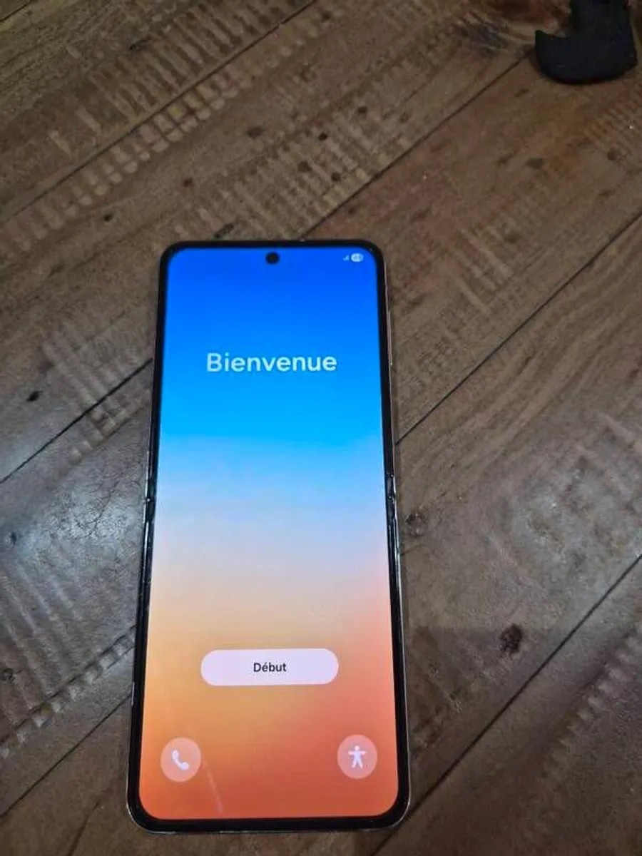 samsung Z flip 5 - Image 3