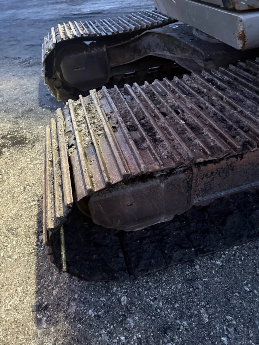 Hitachi ex120-5 - Image 3