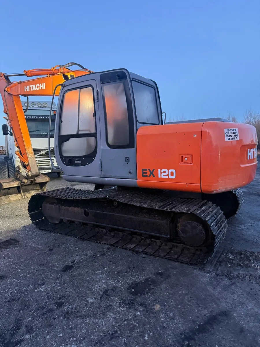 Hitachi ex120-5 - Image 1