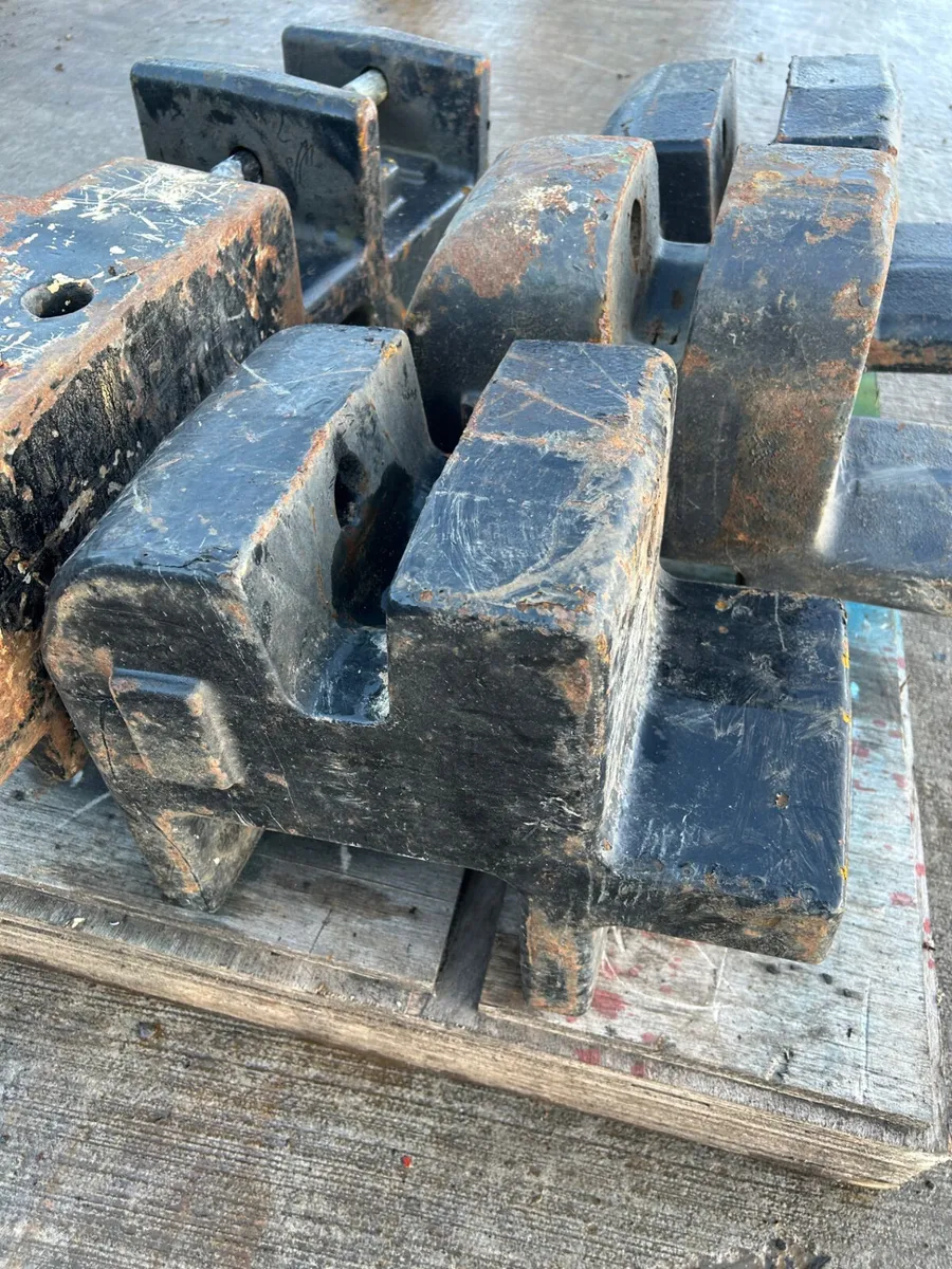 Case & Mc Cormick Towing Eye Weights - Image 2