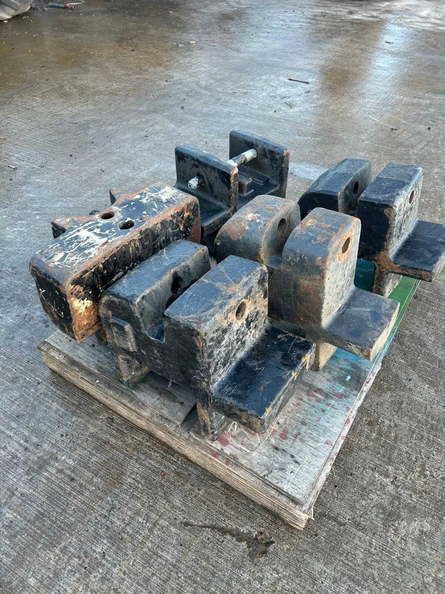 Case & Mc Cormick Towing Eye Weights - Image 1