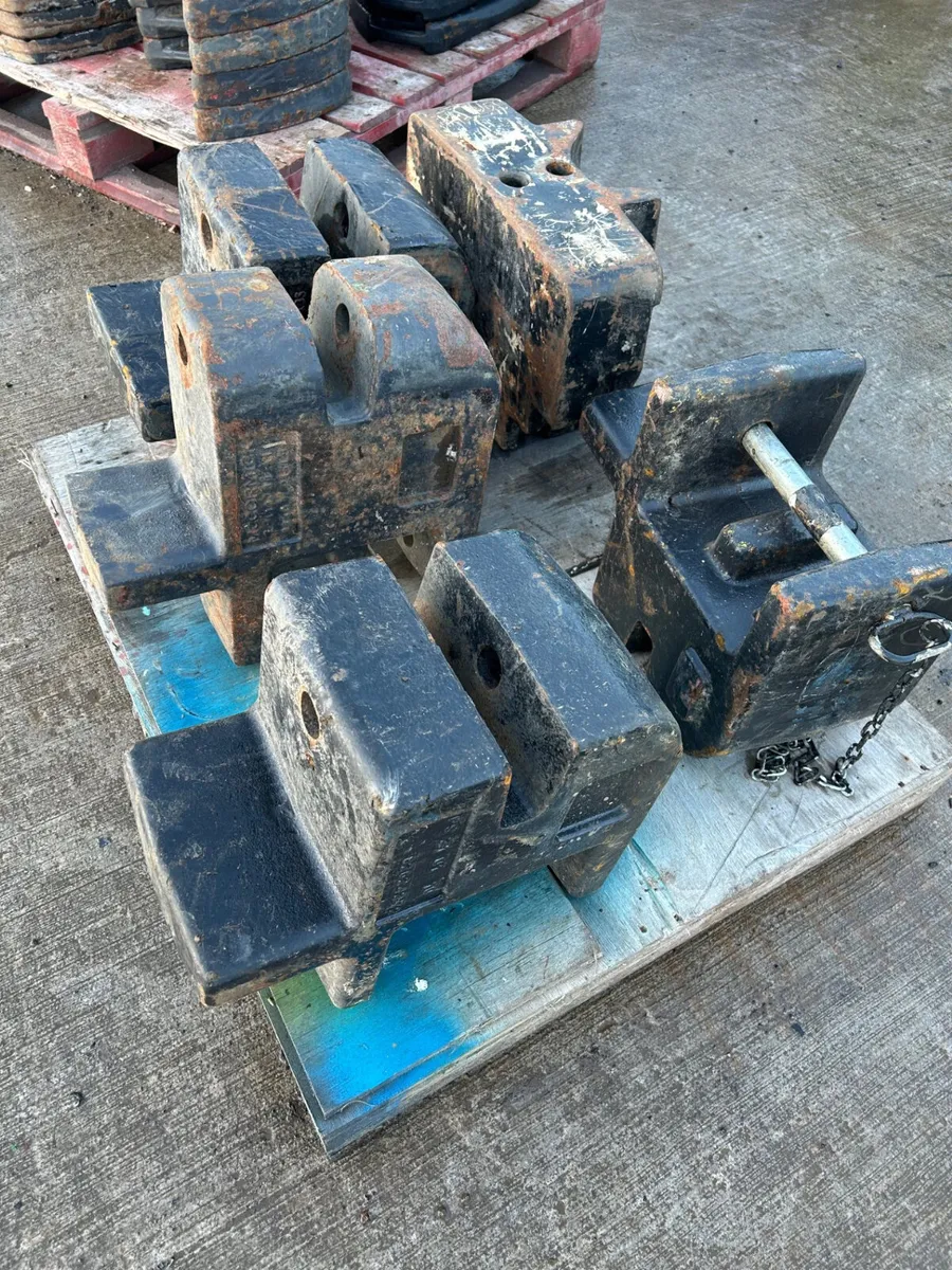 Case & Mc Cormick Towing Eye Weights - Image 3