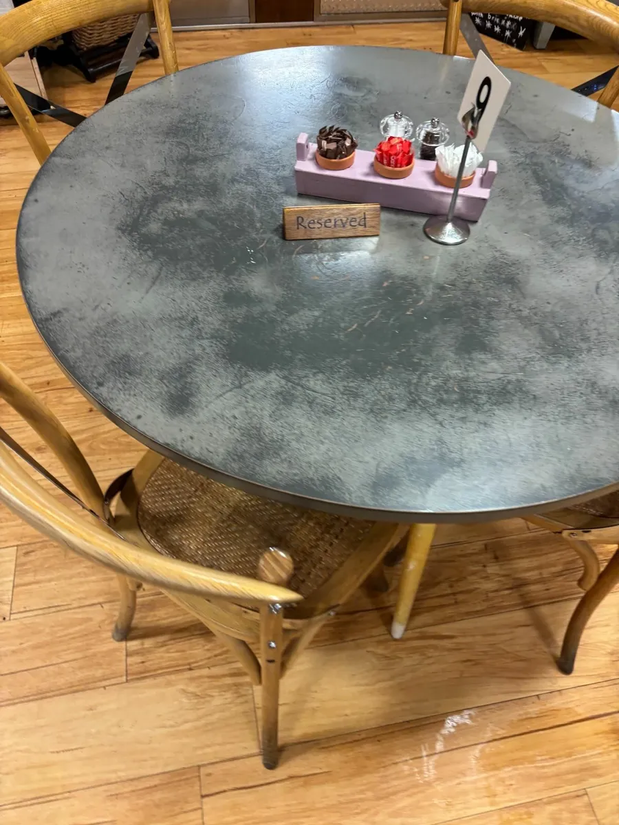 Tables x 3 - Image 1