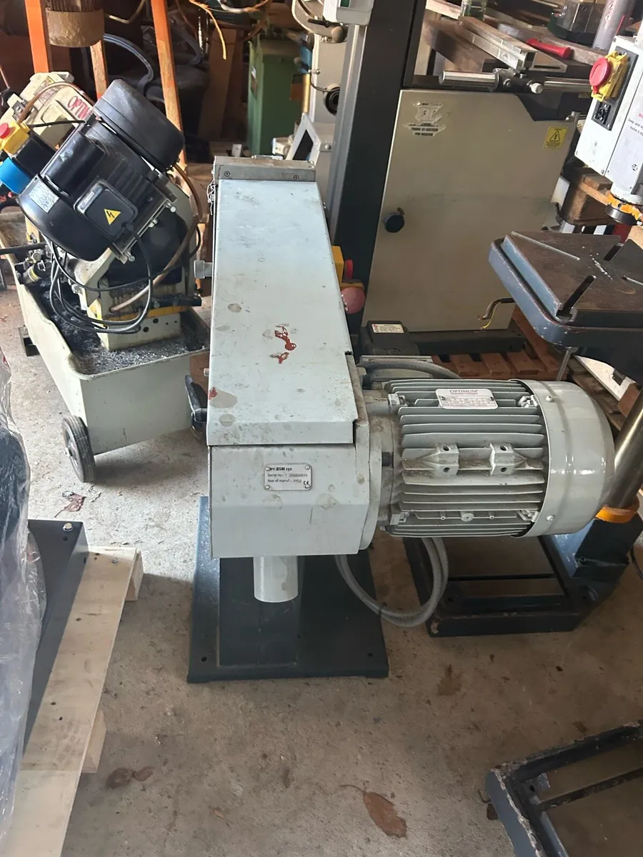 Ex school linisher - Image 4