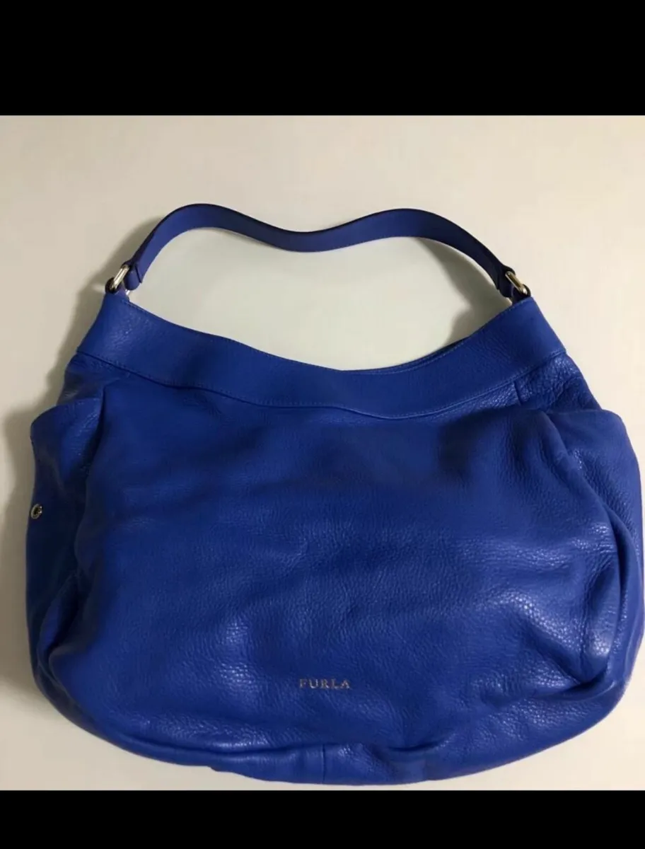 Genuine Furla leather handbag almost brand new - Image 1