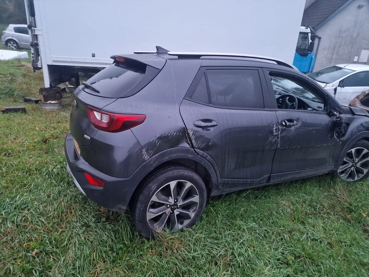 Kia Sconic - Image 4