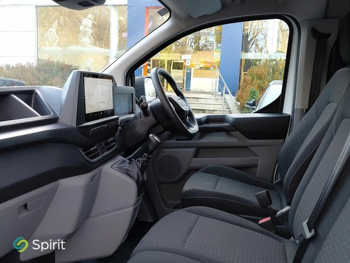 Ford Transit Custom TRANSIT CUSTOM LEADER 300 LWB - Image 4