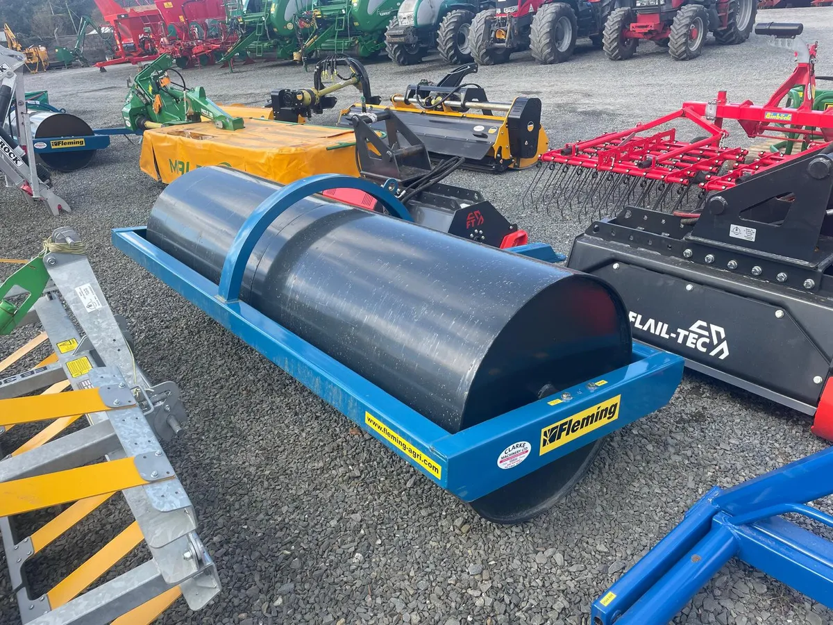 Fleming 9ft Land Roller 💥 Collect Today 💥 - Image 1