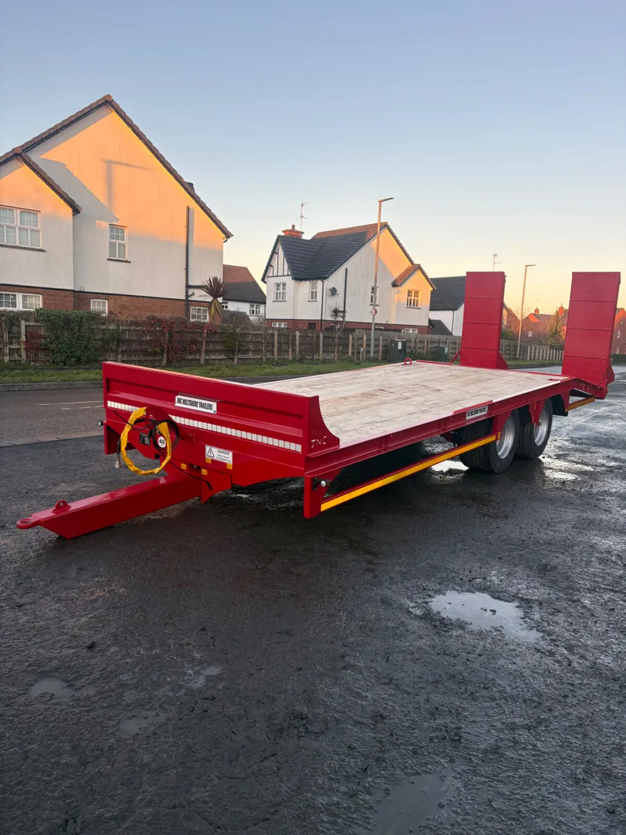 New JNC 19ton low loader - Image 1
