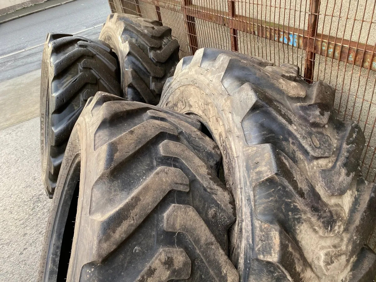 TELEHANDLER SHOVEL TYRES15.5/80X24(400/80x24)20PLY - Image 2