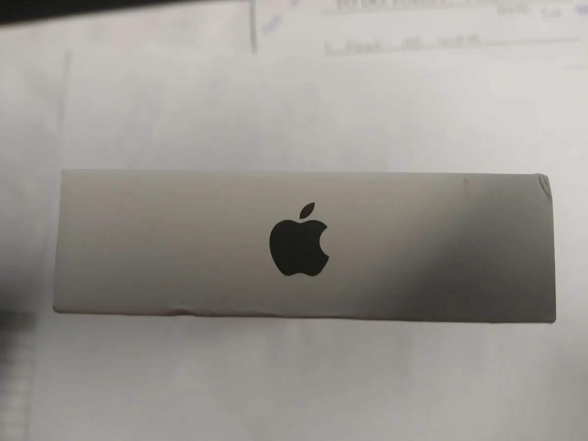 IPhone 16 - White NEW.  SEALED. UNLOCKED. WARRANTY - Image 3