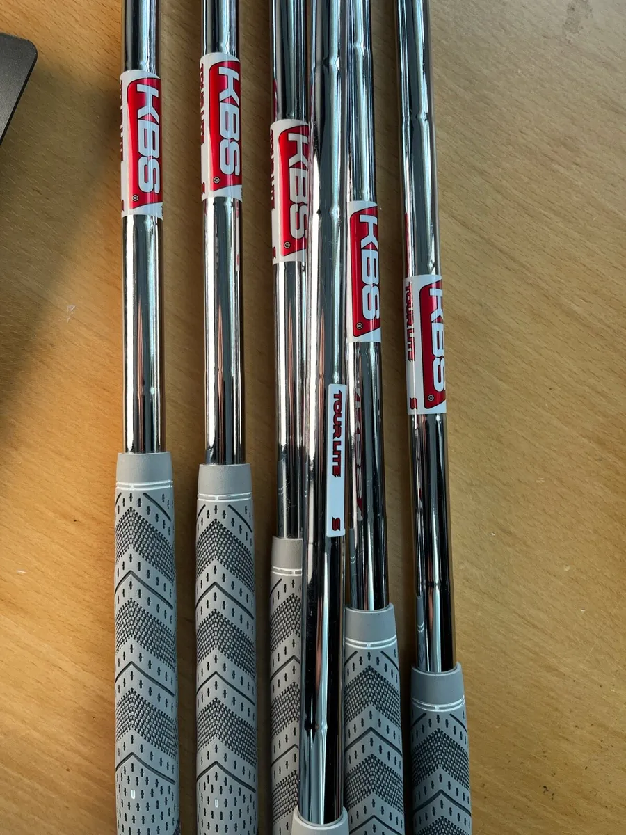 Taylormade P790 - Image 2