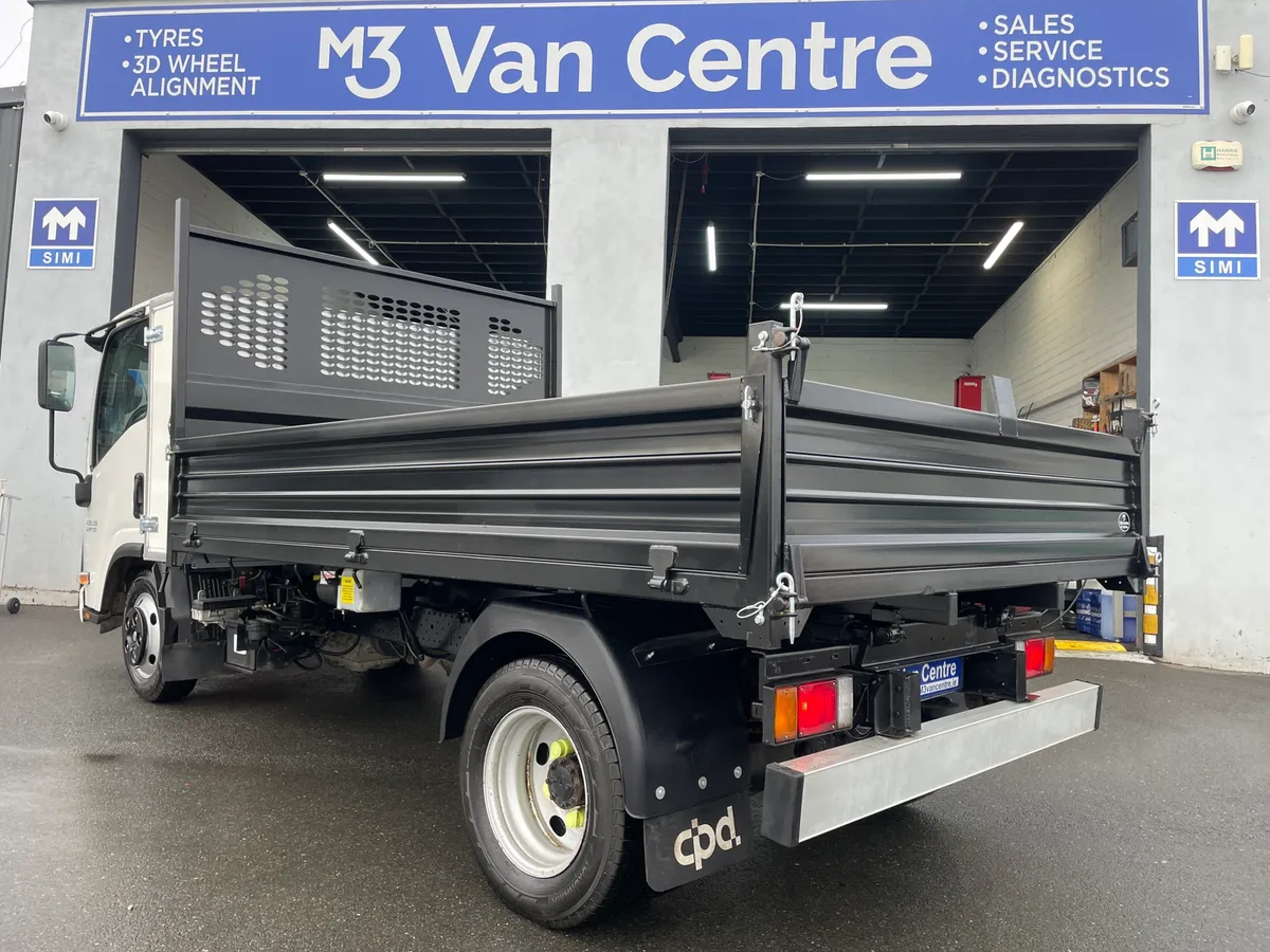 2022 ISUZU GRAFTER TIPPER AUTOMATIC TRIPTRONIC - Image 4