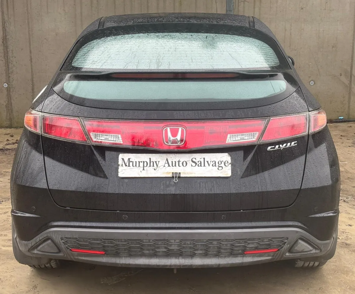 2006 Honda Civic for parts - Image 2