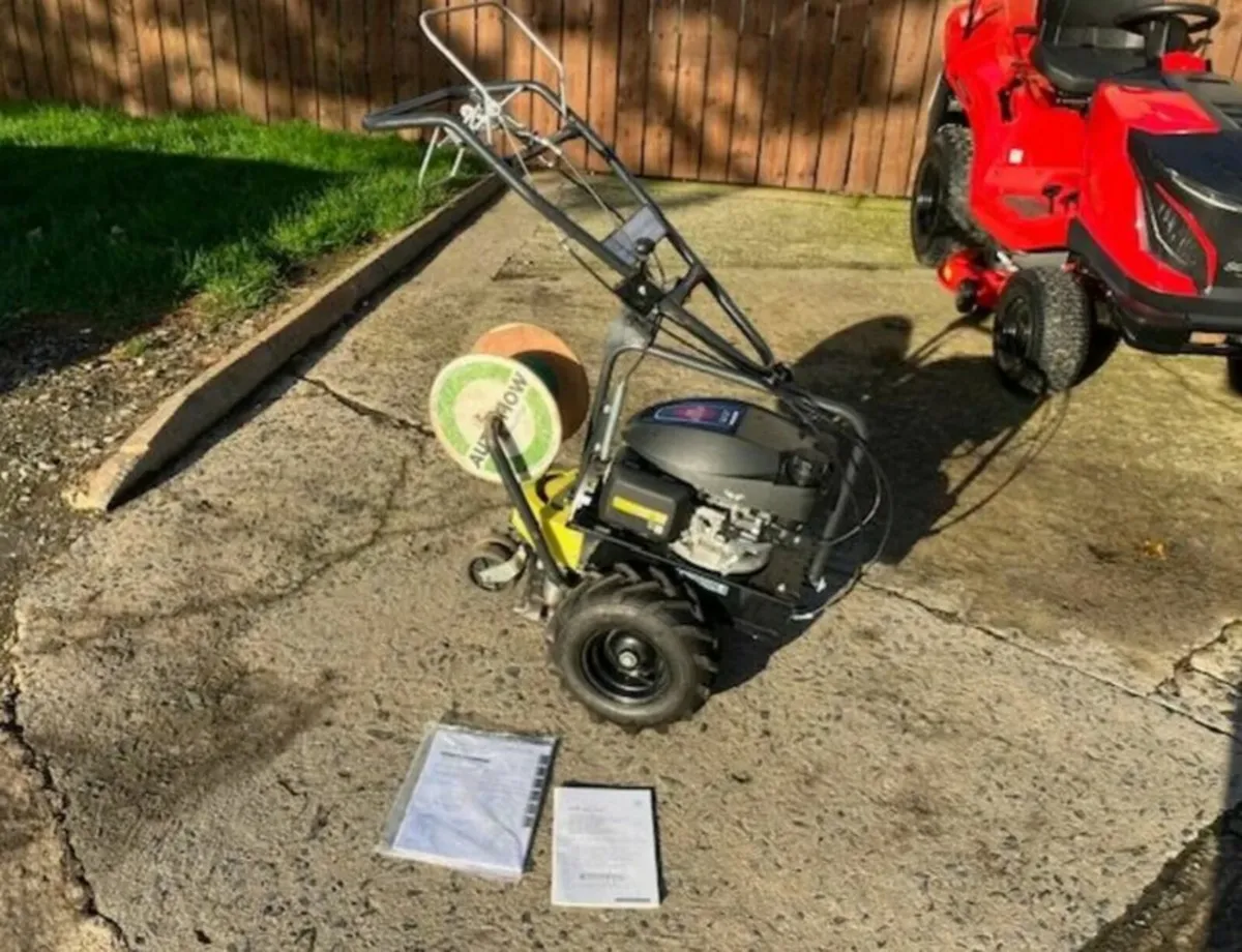Used robot mower or dog fence boundary cable - Image 1