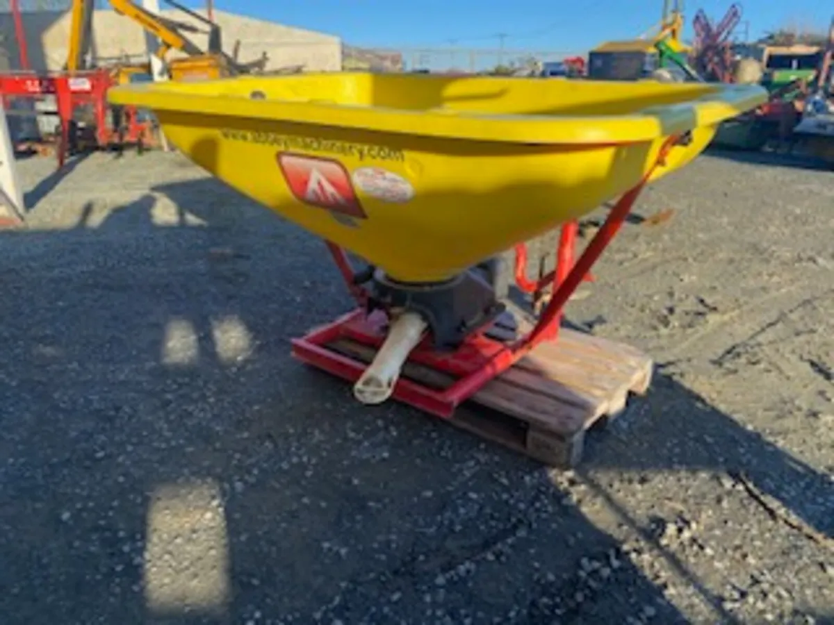 Abbey Fert Spreader - Image 2
