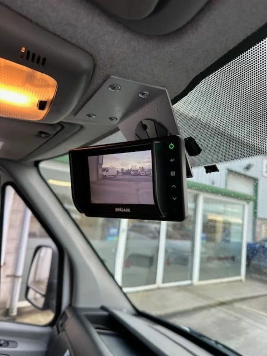 Mercedes-Benz Sprinter 2019 - Image 2