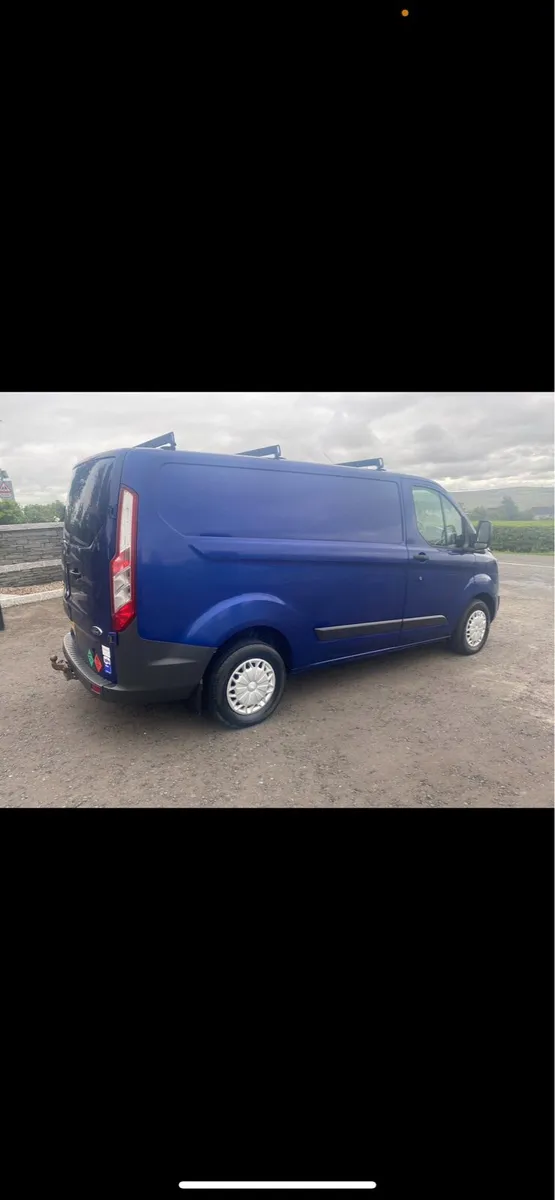 2015 Ford transit custom 270 trend etech van - Image 2