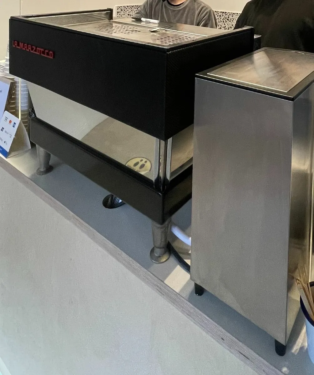 La Marzocco Linea Classic Espresso Machine - Image 2