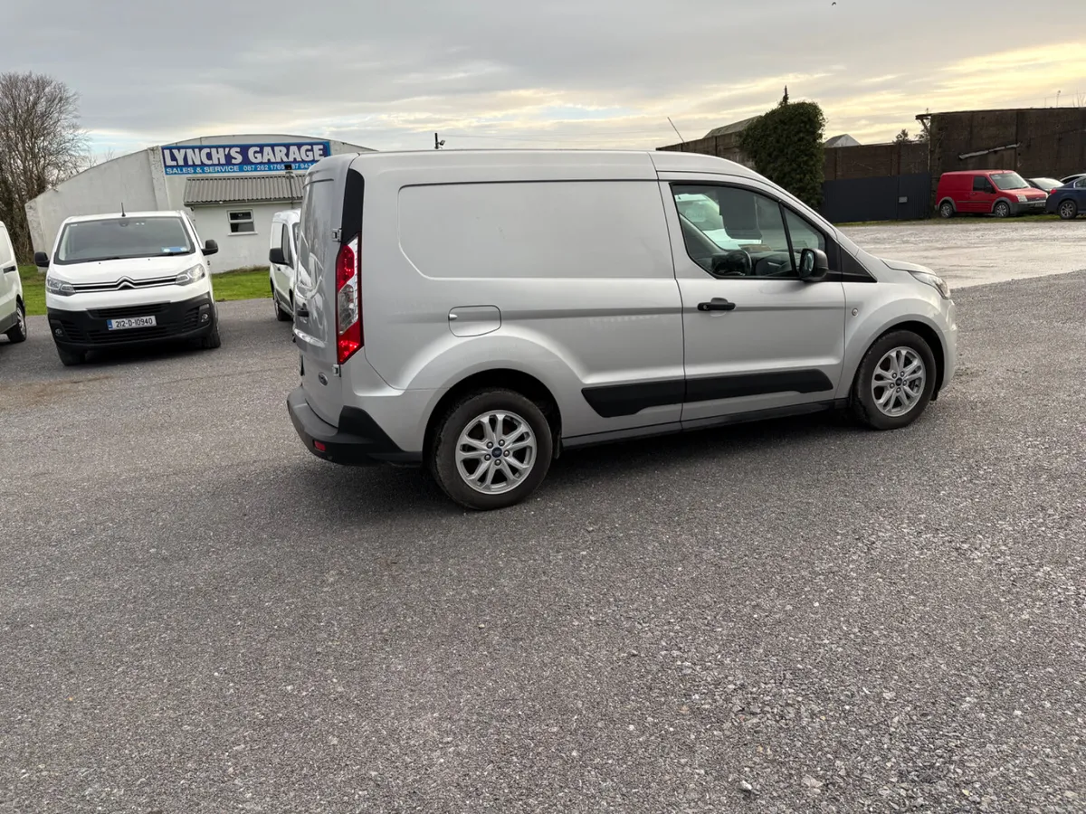 Ford Transit 2021 - Image 4