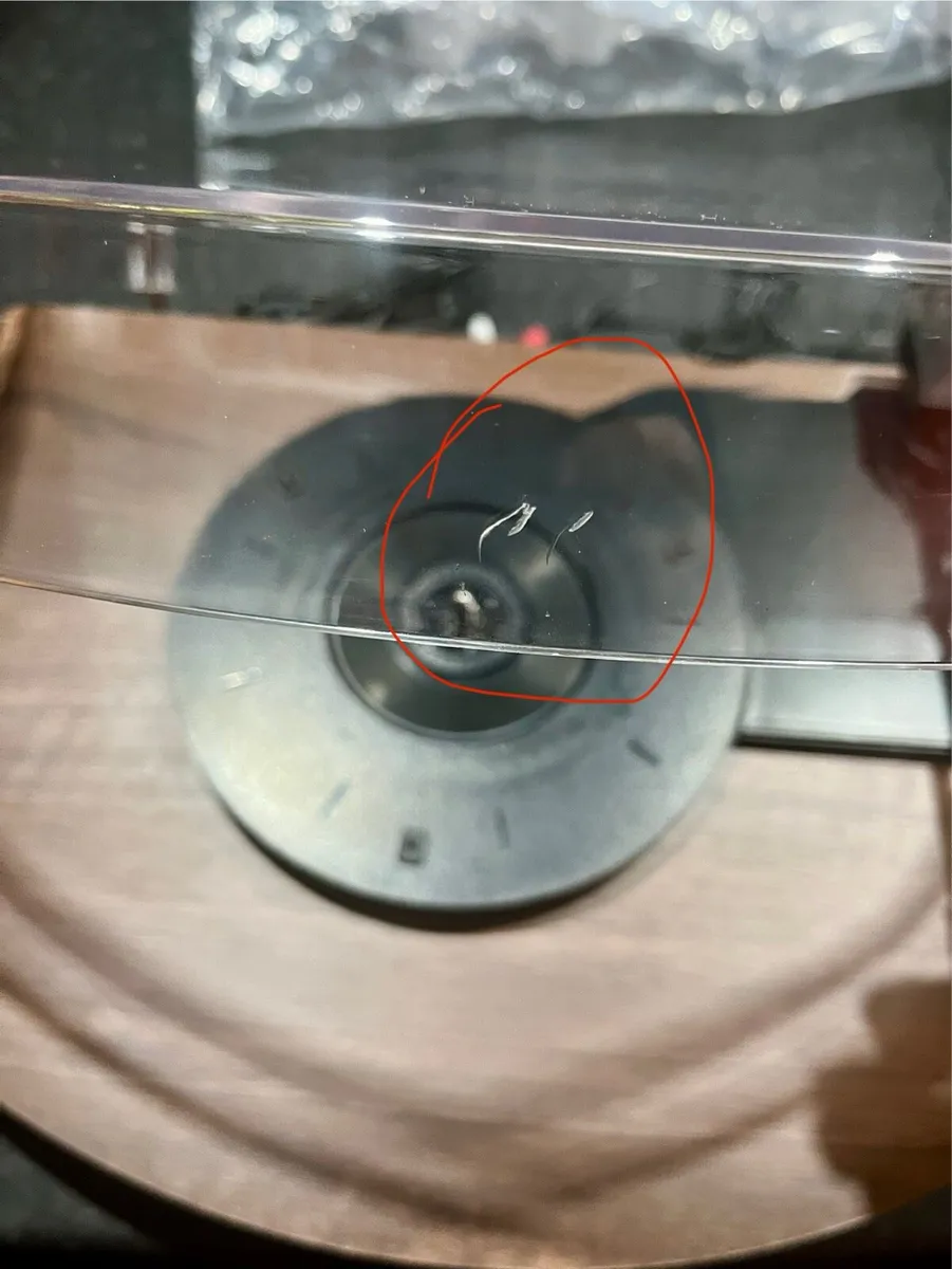 Record player - Image 3