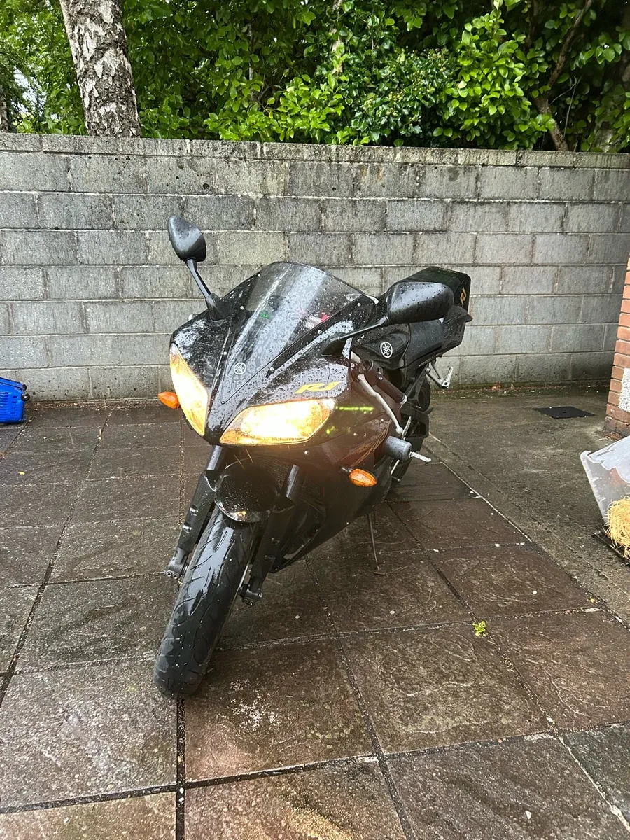 Yamaha YZF R1 - Image 3