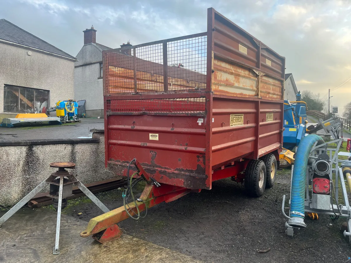 Used Herron 9 Ton Silage Trailer - Image 1