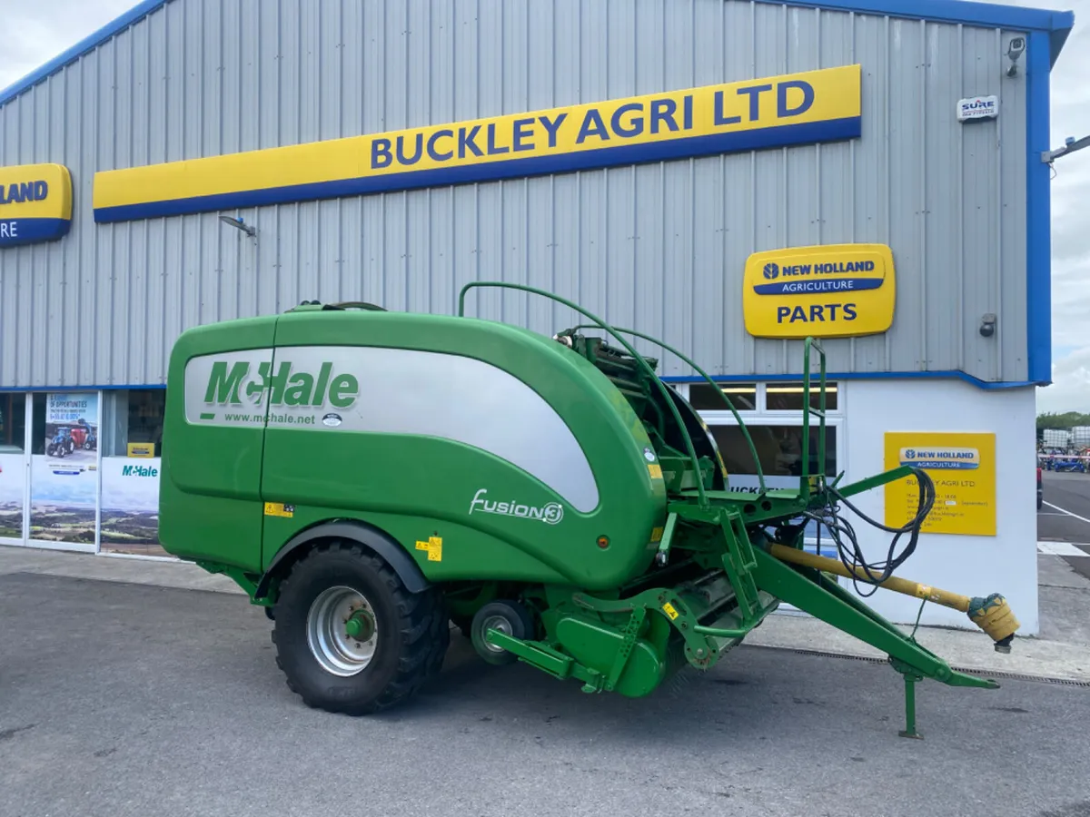 Used Mchale balers Due in - Image 3