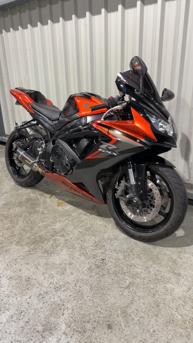 2009 Suzuki gsxr 750 - Image 2