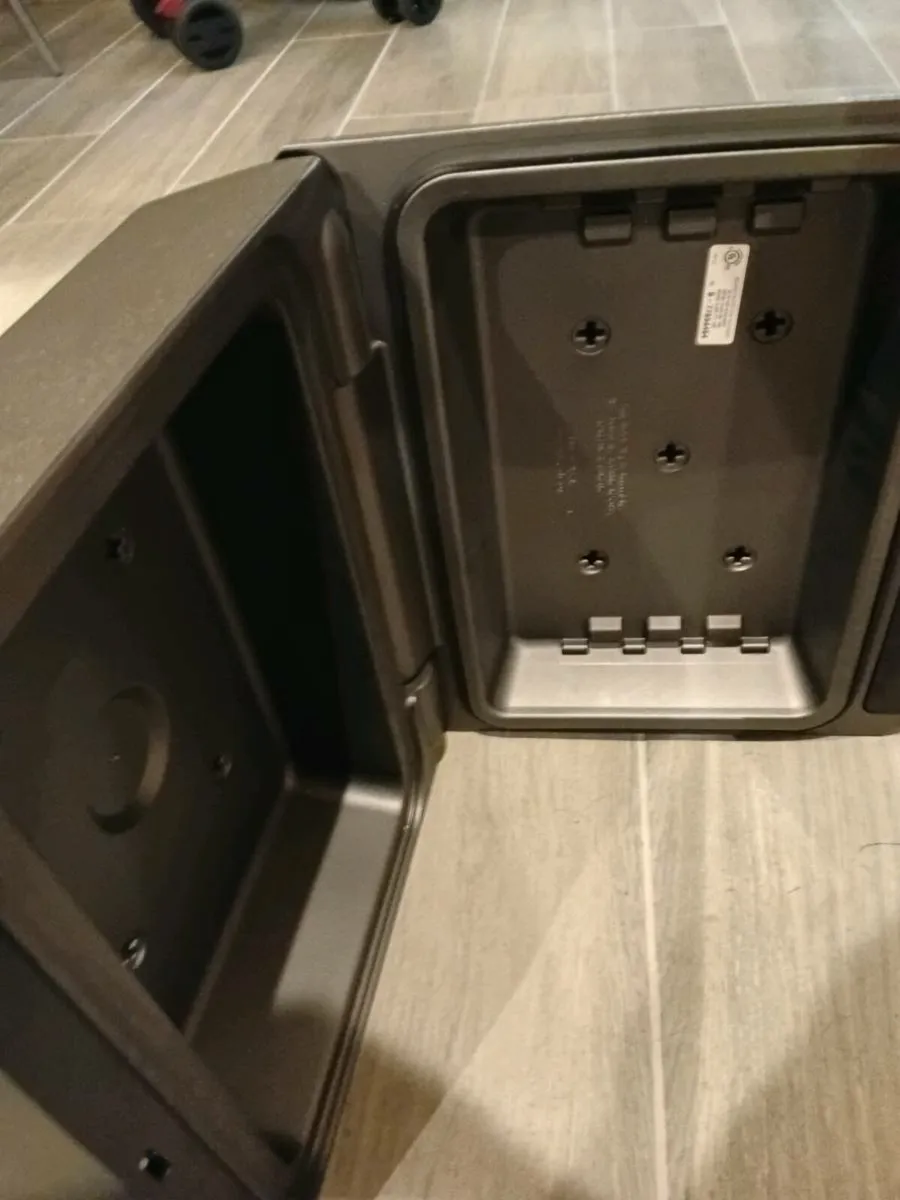 Document safe - Image 1