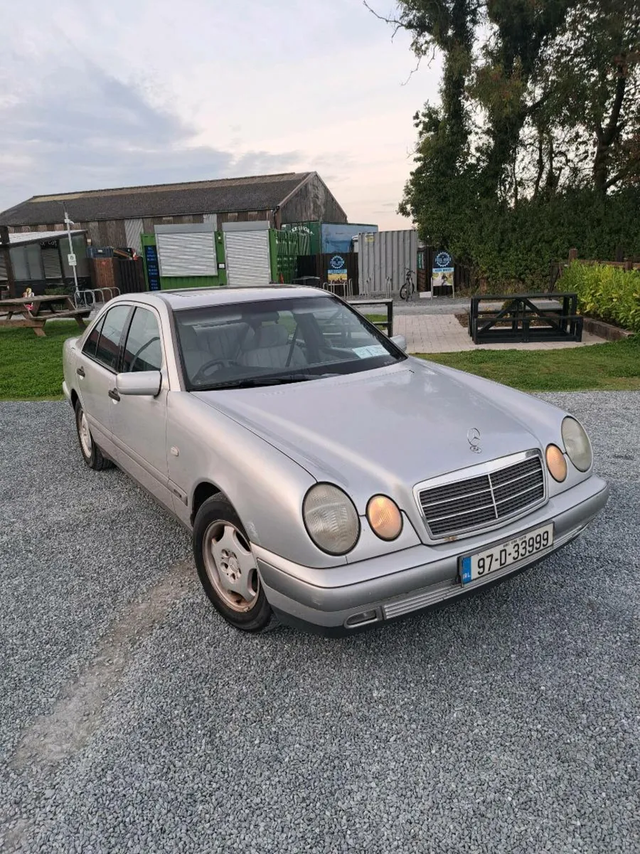 1997 Mercedes E230 Auto Nct 09-2026 - Image 1
