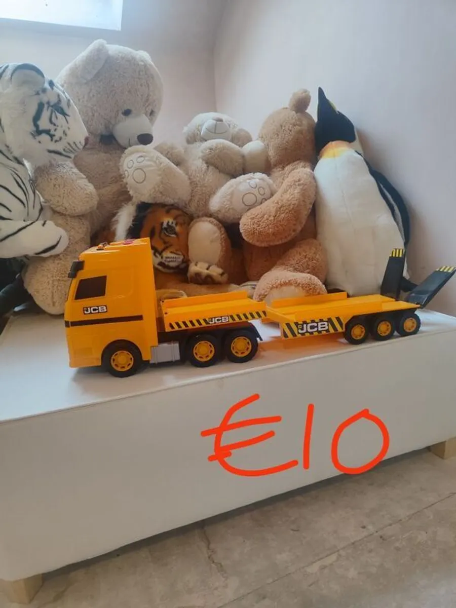 Bruder /Farm Toys - Image 1