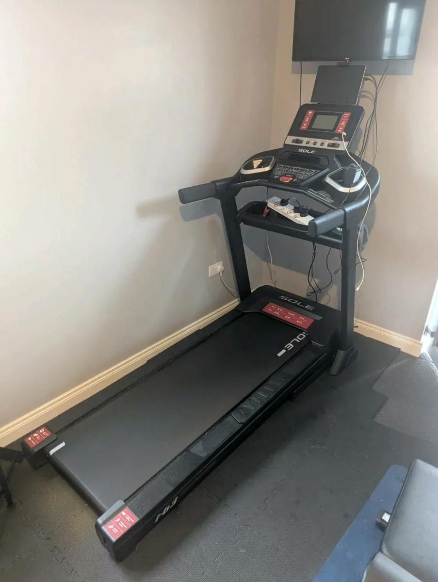 Sole F63 threadmill - Image 2