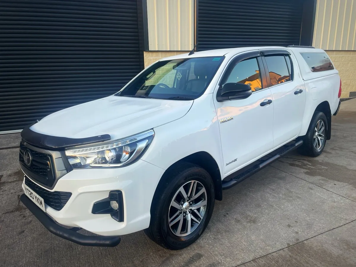 2020 TOYOTA HILUX 2.4 D4D INVINCIBLE X AUTO - Image 2