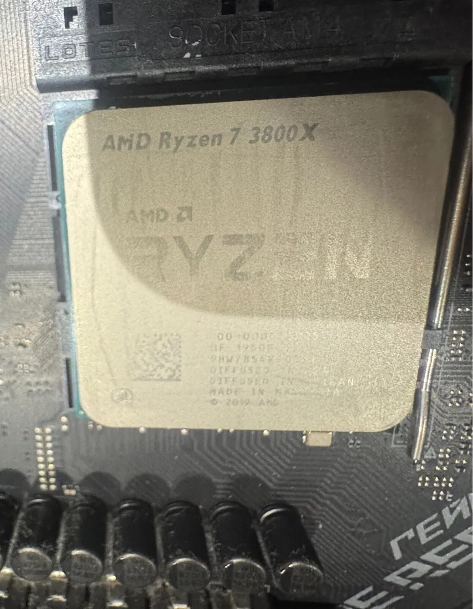 Asus ROG Strix B-550F and Ryzen 7 3800x - Image 3