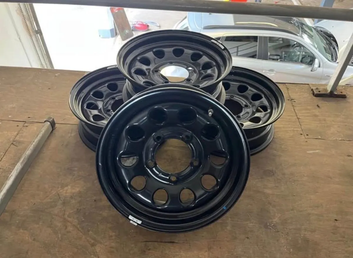 Alloy wheels - Image 2