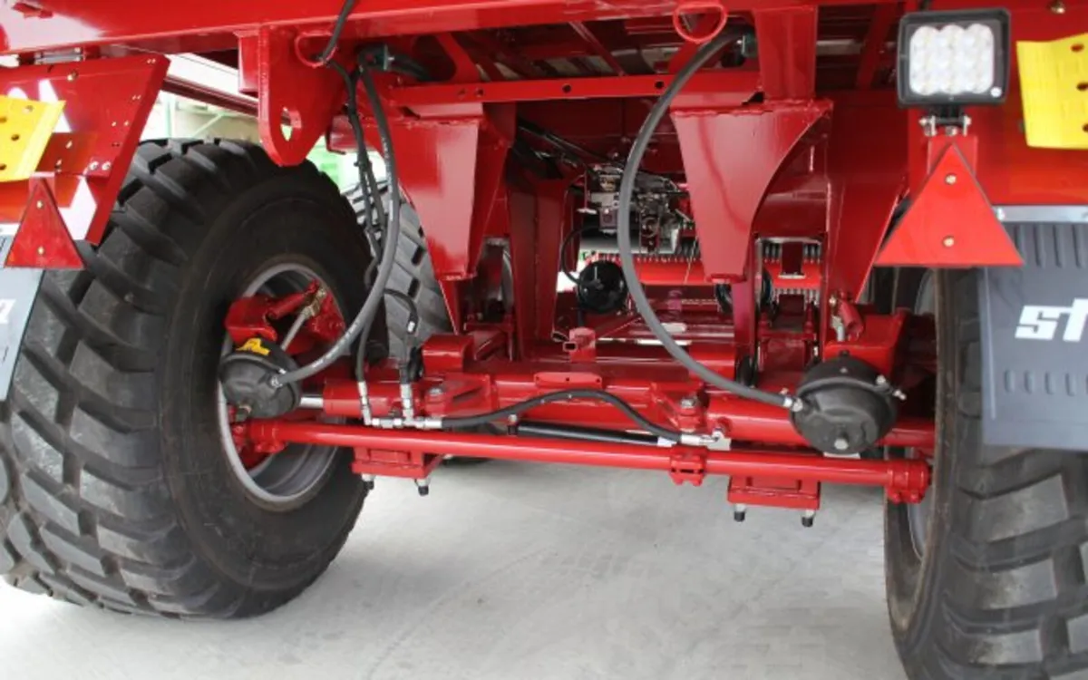 Strautmann SUPERVITESSE 3102 Forage wagon - Image 3