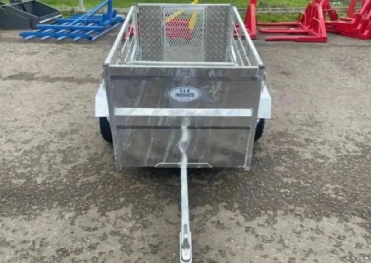 TRAILER 5x3 QUAD SHEEP WITH DIVISION GATE - Image 3