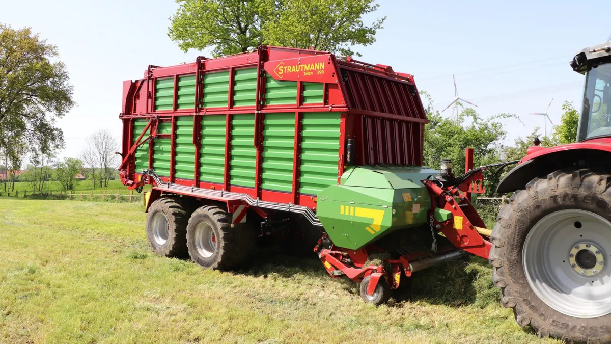 Strautmann Zelon 290 forage wagon - Image 2