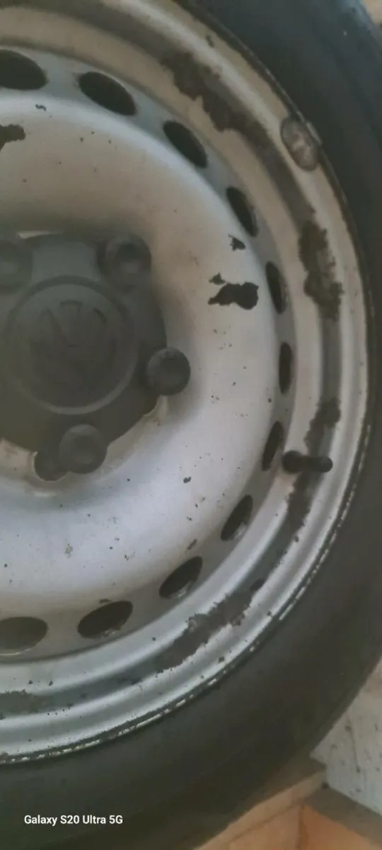 VW steel wheels - Image 1