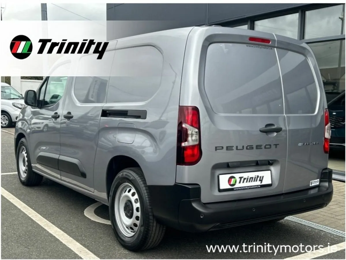 Peugeot e-Partner LWB ** AUTOMATIC ** IN STOCK ** - Image 3