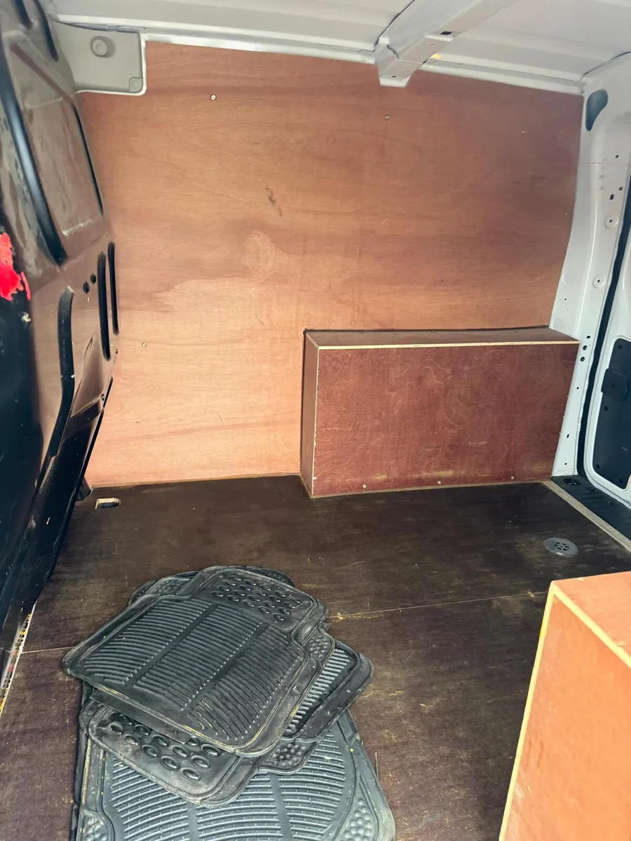 Renault Kangoo 2019 - Image 3