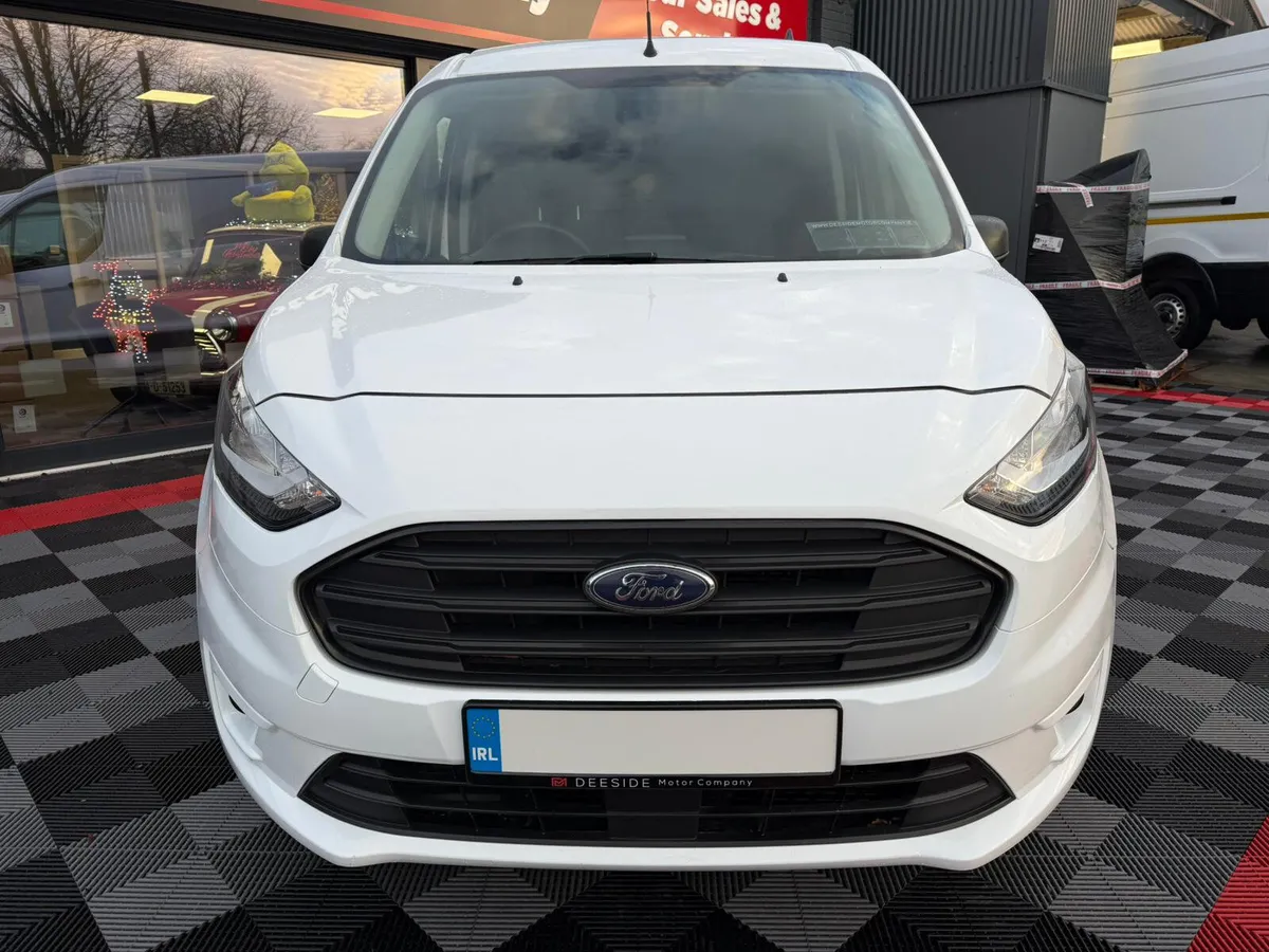 Ford Transit Connect 2021, LOW MILES, TREND, DOE - Image 4