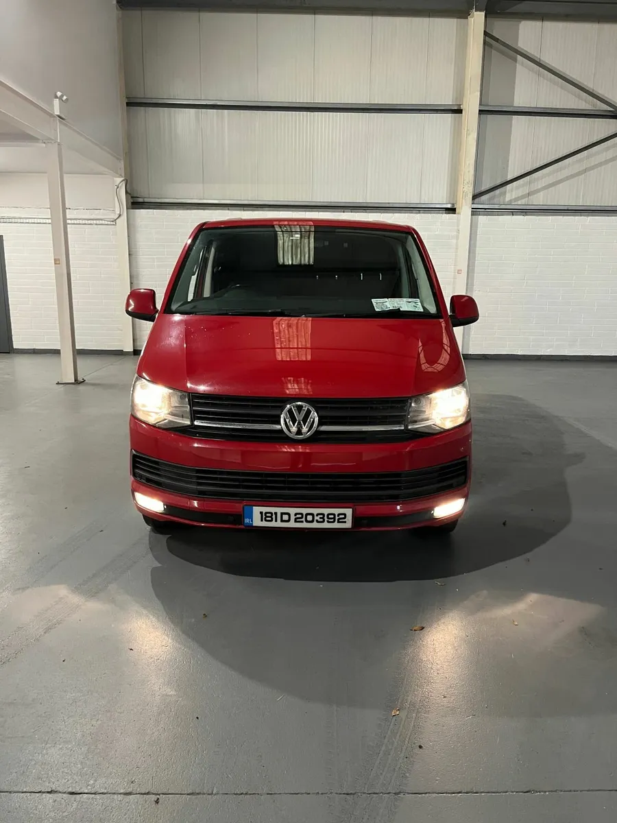Volkswagen Transporter 2018 TDI - Image 1