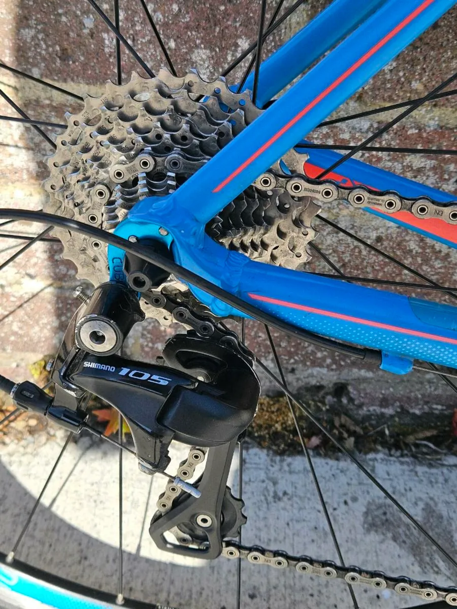 Cube Axial WLS Pro ladies road bike - Image 3