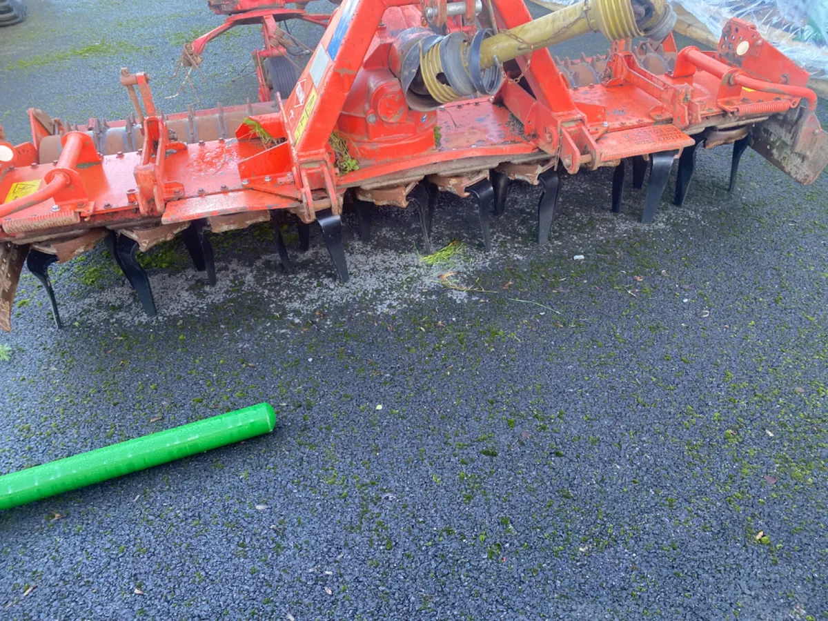 Kuhn power harrow - Image 2