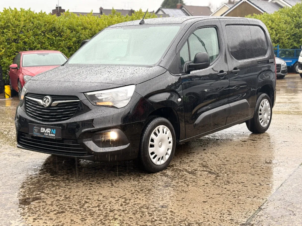 2022 VAUXHALL COMBO 6 SPEED NEW MODEL - Image 3