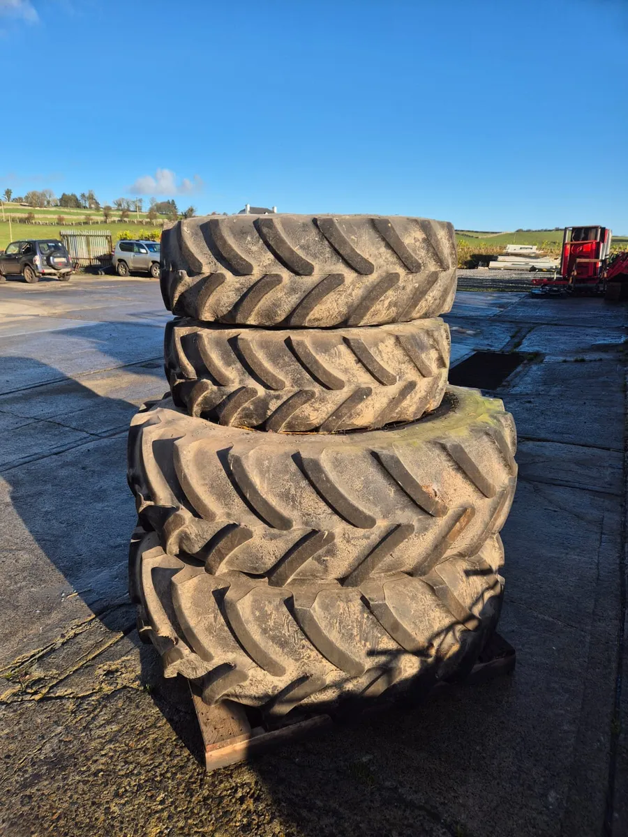 John deere 5100r 2013 with loader - Image 4